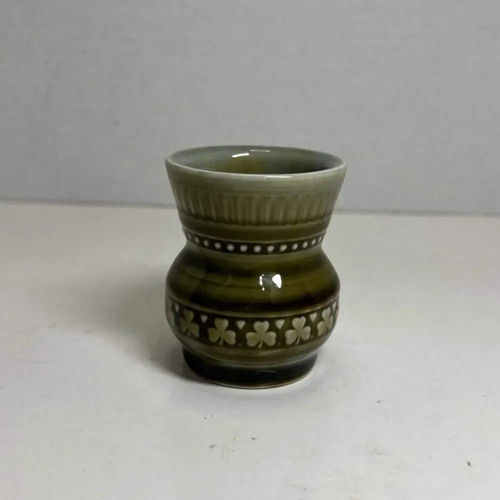 Wade Irish Porcelain Toothpick Holder, Shot Glass, Green Blue Clovers Ireland